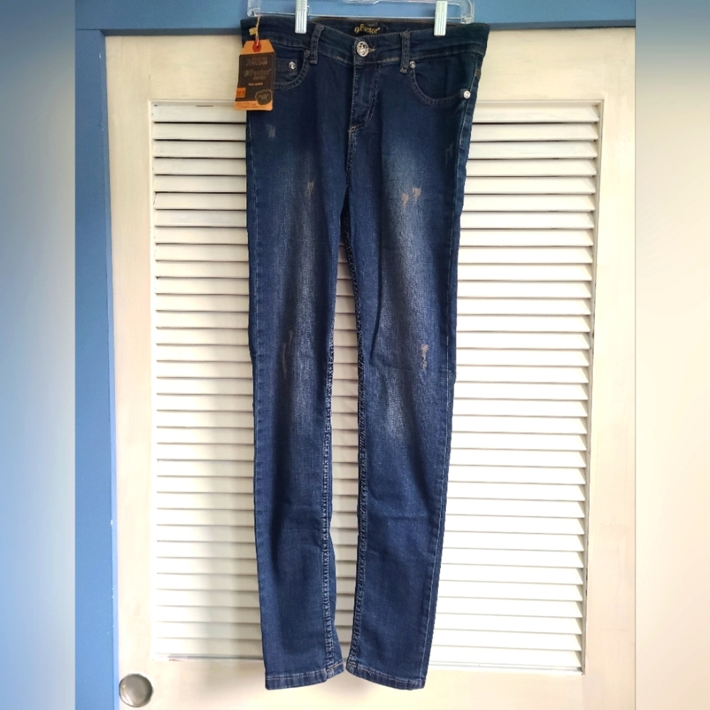 Factor denim distressed skinny jeans 30x32